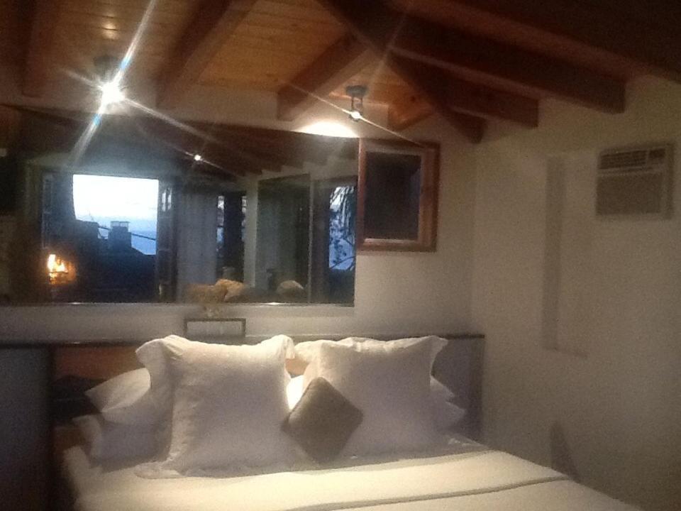 Secret Garden Inn Del Mar Phòng bức ảnh